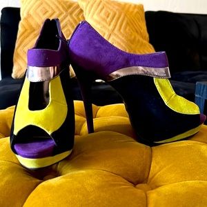 Bertinni bootie heels